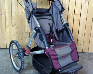 Reebok 3-Wheel Jogging Stroller 