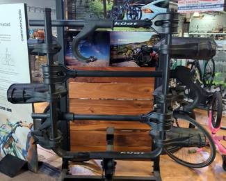 Kuat Transfer V2 Three Bike Wheel Held Platform Rack Includes Display Mount 