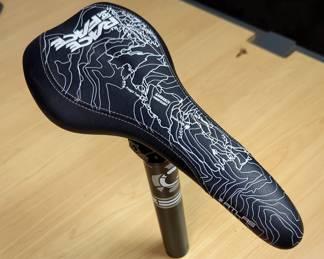 Race Face Atlas Bike Seat/Saddle and Seat Post 