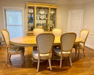 Danker dining set; 2 leaves and a total of 10 chairs