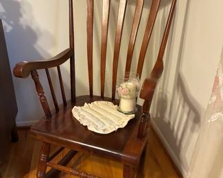 Wooden Rocking Chair 