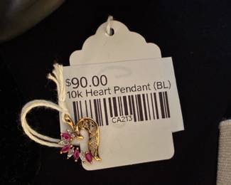 10k Heart Pendant (BL)