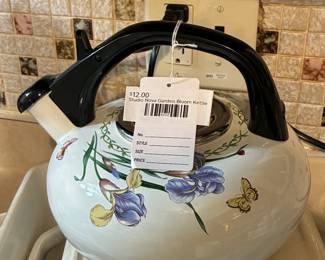Studio Nova Garden Bloom Kettle 
