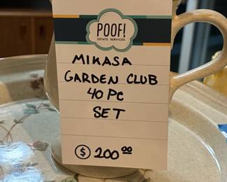 Mikasa Garden Club 40 pc Set 