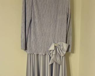Antique Women's Clothing