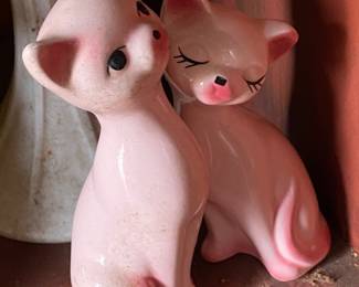 Small Vintage Pink Cats