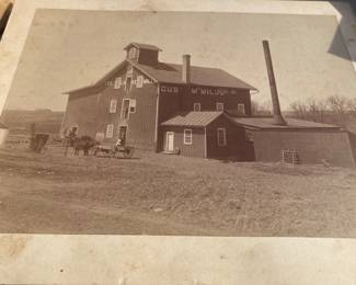 Early Milling Photograph