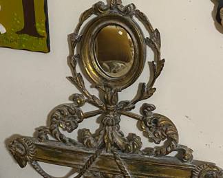 Girandole Resin Copy