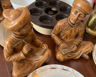 1958 Oriental Figurines