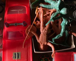 Marx Plastic Figures