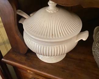 Tureen