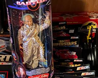 Babylon 5 Figures/Racing Superstars