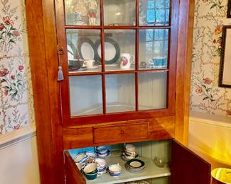 cORNER cABINET - Primitive - Pine