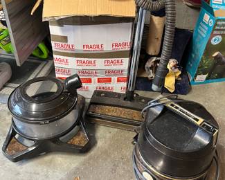 Rainbow vacuum with attachments