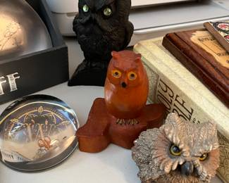 Whoo whooo is coming to this sale?