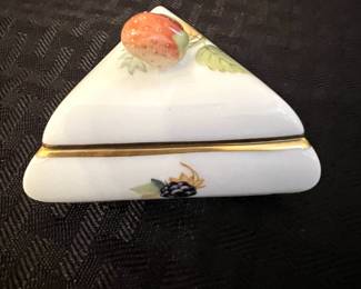 Herend Orchard Berries Trinket Box 