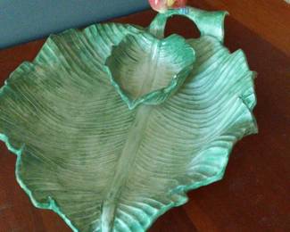 Fitz And Floyd 1986 Parrot On Leaf Dish