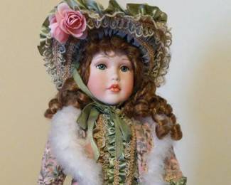 Erin Lexington Hall doll