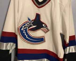 Vintage Vancouver Canucks Jersey