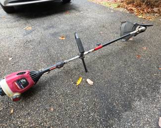 TroyBilt 2Cycle Gasoline TrimmerBrush Cutter