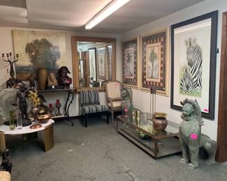 Coffee tables, Chairs, Decor