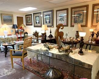 Dining Tables, Decor, Art