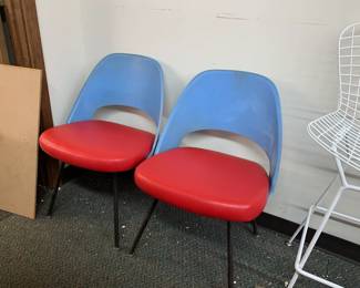 Well....hello there Mr. Saarinen!