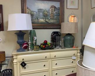 Dresser, Lighting, Decor