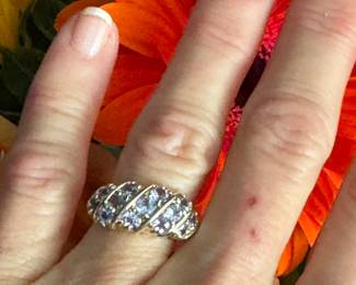 #113 - $495 - Tanzanite ring, 14kt yellow gold, 3.5 grs. size 7. 