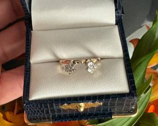 #106 - $350 Diam wrap band 14kt. 2.9 grs