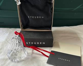 #159 - $70 - Steuben Bell 2001 (2 available)