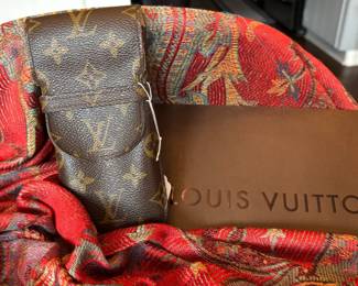 #179 - Louis Vuitton LV glasses Holder $130