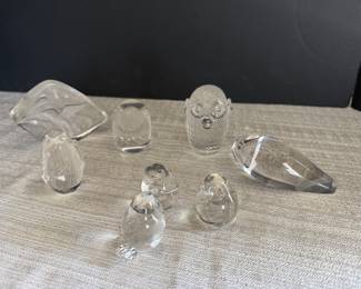Various crystal small birds, owls, sea lions...