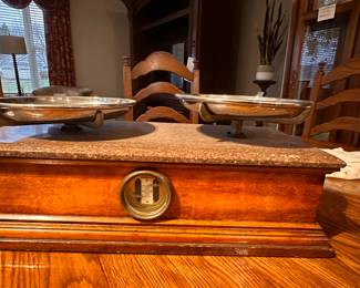 Henry Troemner scale 