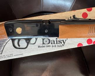 Daisy Model 840 BB Gun