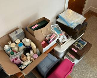 Bedroom 2, toiletries, games, etc