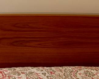 headboard detail