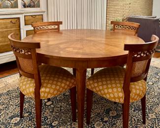 Vintage Baker Dining Table & 5 Chairs 