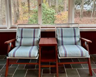 Vintage Redwood Two-Seater Porch Chair with Built-In Center Table, Striped Cushions