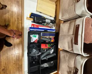 Office and tool selection 