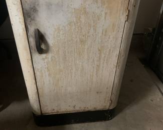 Medical/Gas station cabinet