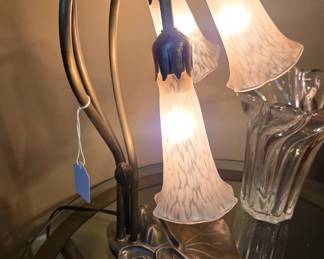 Tiffany style Lily pad lamp