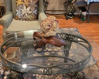 Oval glass coffee table 