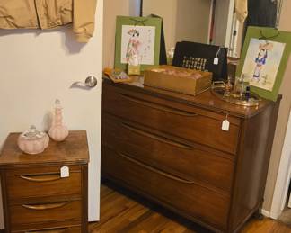 Mid century dresser & nightstand 