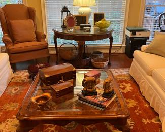 The furniture in the above photo is available. Some of the items on the tables are no longer available. 