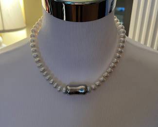 Pearls and silver necklace
