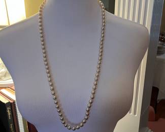 Nolan Miller Pearl necklace