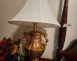 Gold table lamp