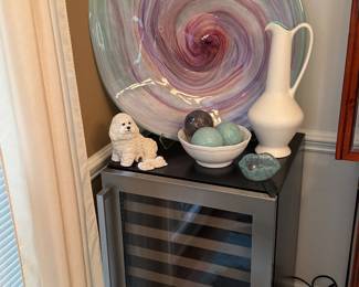 Wine fridge (2 available)