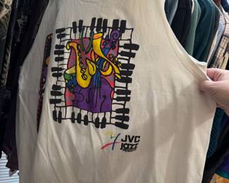 Vintage clothes and more 